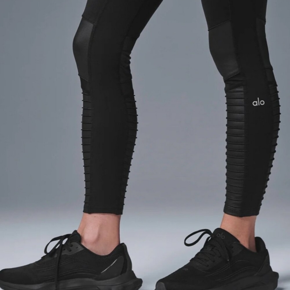 Alo Yoga High Waist Moto Legging - Picture 3 of 7